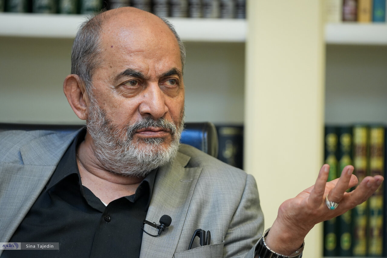 محسن رفیقدوست: هر نقطهای که از آن به ایران حمله شود هدف مشروع ما است؛ امارات، بحرین یا عمان و قطر... محسن رفیقدوست: هر نقطهای که از آن به ایران حمله شود هدف مشروع ما است؛ امارات، بحرین یا عمان و قطر...