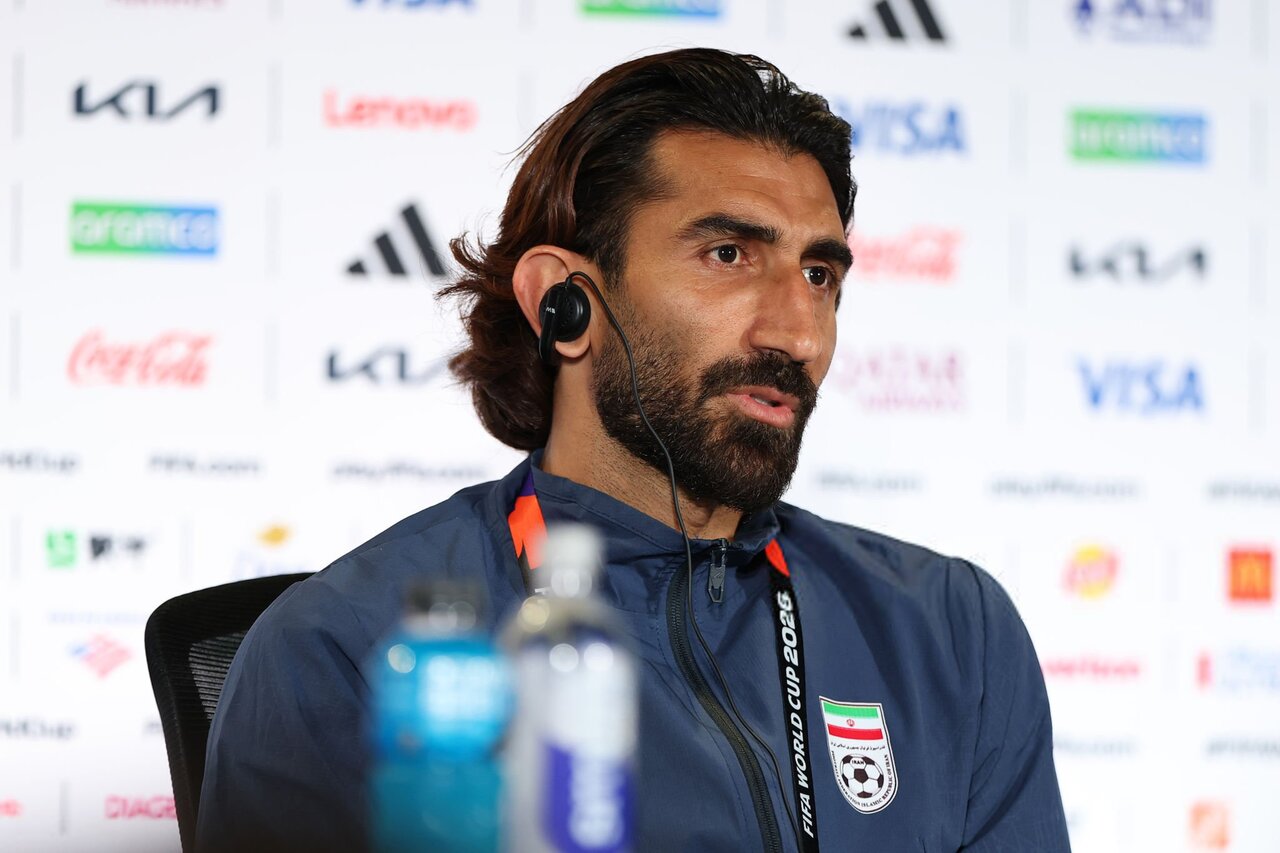 ۱۰ سال است با بیرانوند ارتباطی ندارم؛ گذشتهاش را فراموش کرده است ۱۰ سال است با بیرانوند ارتباطی ندارم؛ گذشتهاش را فراموش کرده است